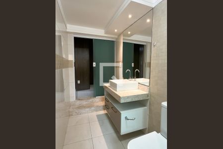 Casa para alugar com 280m², 3 quartos e 2 vagasBanheiro da Suíte