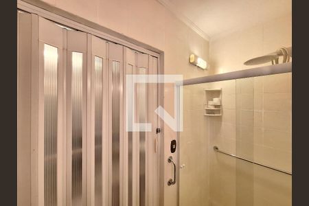 Casa para alugar com 180m², 3 quartos e 1 vaga Casa para alugar com 180m², 3 quartos e 1 vagaBanheiro Social