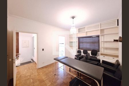 Casa para alugar com 180m², 3 quartos e 1 vaga Casa para alugar com 180m², 3 quartos e 1 vagaSuíte 1