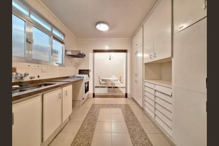 Casa para alugar com 180m², 3 quartos e 1 vaga Casa para alugar com 180m², 3 quartos e 1 vagaCozinha