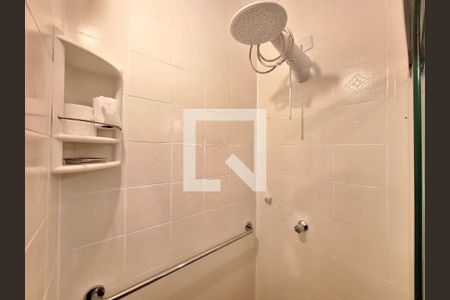 Casa para alugar com 180m², 3 quartos e 1 vaga Casa para alugar com 180m², 3 quartos e 1 vagaDetalhe do Banheiro Social