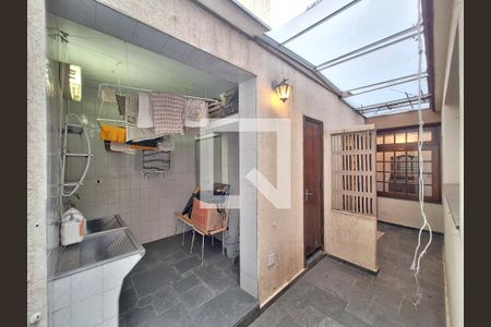 Casa para alugar com 180m², 3 quartos e 1 vaga Casa para alugar com 180m², 3 quartos e 1 vagaÁrea de Serviço