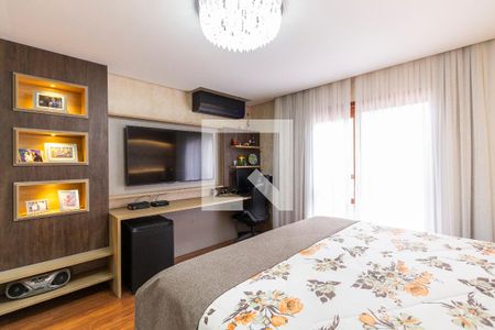 Casa à venda com 250m², 4 quartos e 2 vagasSuíte