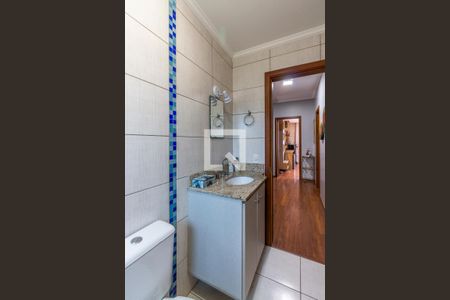 Casa à venda com 250m², 4 quartos e 2 vagasBanheiro Social