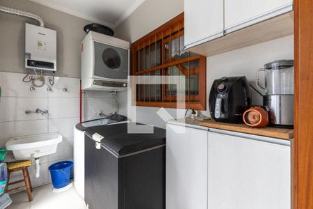 Casa à venda com 250m², 4 quartos e 2 vagasÁrea de Serviço