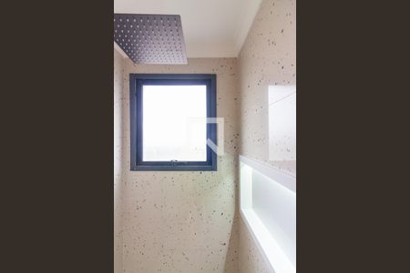 Banheiro de apartamento à venda com 2 quartos, 55m² em São Pedro, Osasco