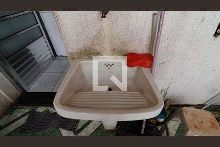 Casa de condomínio à venda com 69m², 2 quartos e 1 vaga Casa de condomínio à venda com 69m², 2 quartos e 1 vagaÁrea de Serviço