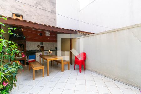 Casa de condomínio à venda com 194m², 3 quartos e 4 vagasQuintal - Churrasqueira