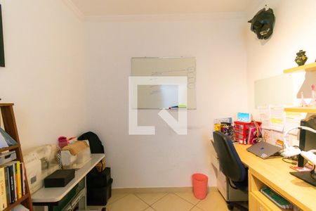 Casa de condomínio à venda com 194m², 3 quartos e 4 vagasQuarto 2 - Escritório