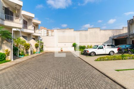 Casa de condomínio à venda com 194m², 3 quartos e 4 vagasÁrea comum