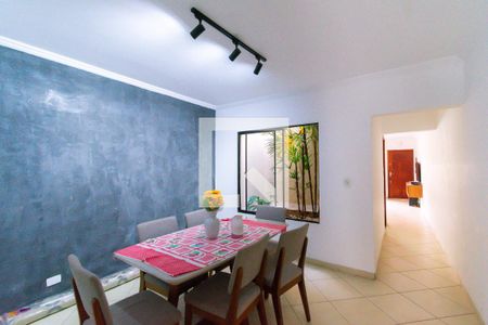 Casa de condomínio à venda com 194m², 3 quartos e 4 vagasSala de Jantar