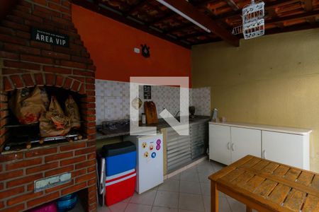 Casa de condomínio à venda com 194m², 3 quartos e 4 vagasQuintal - Churrasqueira