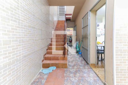 Casa à venda com 246m², 3 quartos e 5 vagasGaragem / Quintal