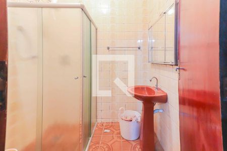 Casa à venda com 246m², 3 quartos e 5 vagasBanheiro Quarto 2