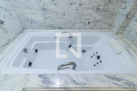 Apartamento para alugar com 150m², 2 quartos e 2 vagasBanheiro da Suíte 1