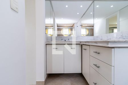 Apartamento para alugar com 150m², 2 quartos e 2 vagasBanheiro da Suíte 2