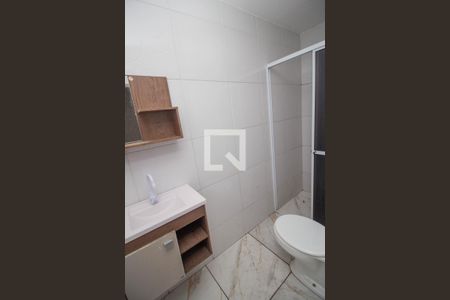Casa para alugar com 40m², 2 quartos e sem vaga Casa para alugar com 40m², 2 quartos e sem vagaBanheiro