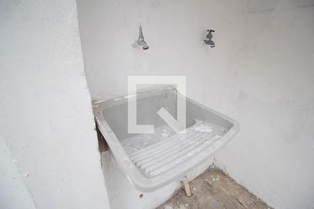 Casa para alugar com 40m², 2 quartos e sem vaga Casa para alugar com 40m², 2 quartos e sem vagaÁrea de Serviço