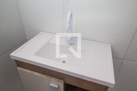 Casa para alugar com 40m², 2 quartos e sem vaga Casa para alugar com 40m², 2 quartos e sem vagaBanheiro