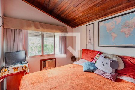 Casa à venda com 240m², 4 quartos e 6 vagasQuarto 4