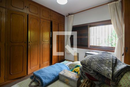 Casa à venda com 300m², 4 quartos e 4 vagasSuíte 1