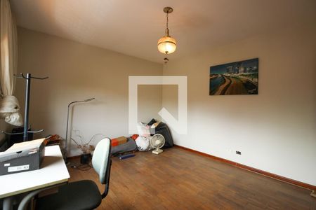 Casa à venda com 300m², 4 quartos e 4 vagasQuarto 2