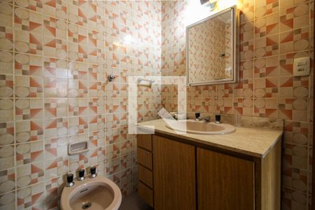 Casa à venda com 300m², 4 quartos e 4 vagasBanheiro