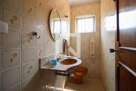 Casa à venda com 300m², 4 quartos e 4 vagasLavabo