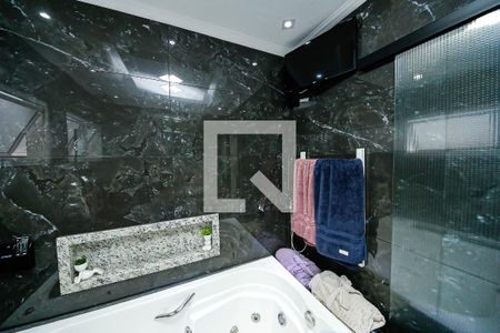 Banheiro Suíte 1 de casa para alugar com 2 quartos, 125m² em Jardim Tietê, São Paulo