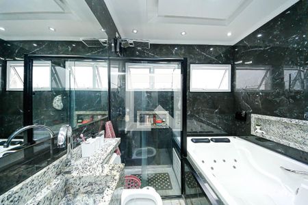 Banheiro Suíte 1 de casa para alugar com 2 quartos, 125m² em Jardim Tietê, São Paulo