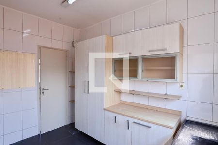 Apartamento para alugar com 70m², 2 quartos e 2 vagasCozinha