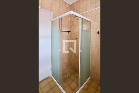 Apartamento para alugar com 70m², 2 quartos e 2 vagasBanheiro