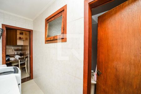 Casa à venda com 220m², 3 quartos e 2 vagasÁrea de Serviço