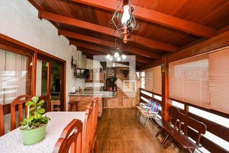 Casa à venda com 220m², 3 quartos e 2 vagasEspaço Gourmet