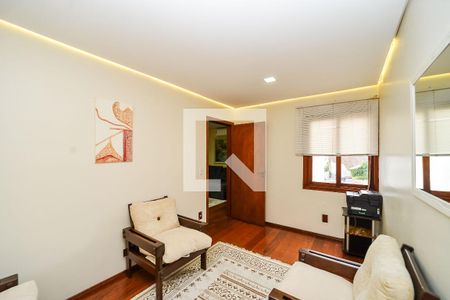 Casa à venda com 220m², 3 quartos e 2 vagasQuarto 3