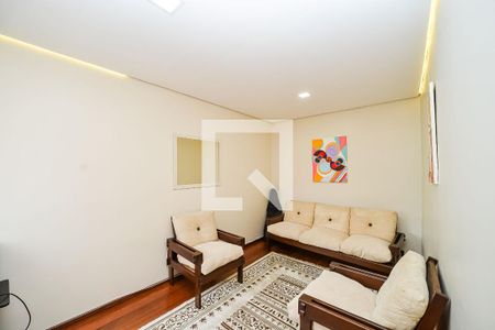 Casa à venda com 220m², 3 quartos e 2 vagasQuarto 3