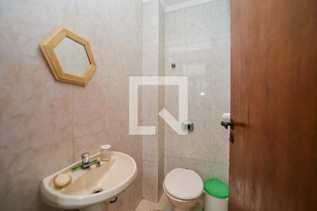 Casa à venda com 220m², 3 quartos e 2 vagasBanheiro de serviço