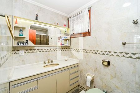 Casa à venda com 220m², 3 quartos e 2 vagasBanheiro 1