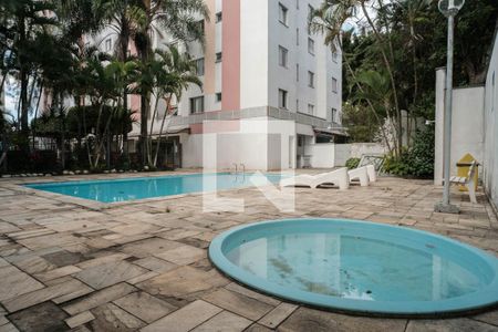 Apartamento para alugar com 52m², 2 quartos e 1 vaga Apartamento para alugar com 52m², 2 quartos e 1 vagaPiscina