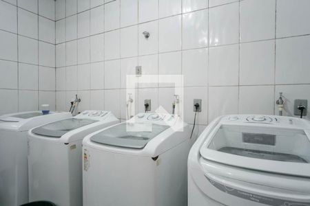 Apartamento para alugar com 52m², 2 quartos e 1 vaga Apartamento para alugar com 52m², 2 quartos e 1 vagaLavanderia