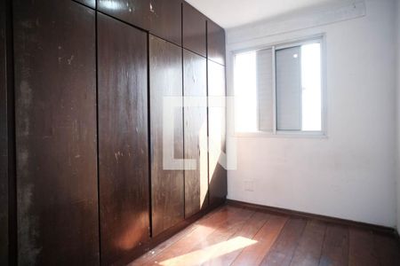 Quarto 1 de apartamento para alugar com 2 quartos, 52m² em Vila Paulistania, São Paulo