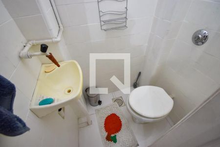 Apartamento para alugar com 60m², 3 quartos e sem vaga Apartamento para alugar com 60m², 3 quartos e sem vagaBanheiro de Serviço