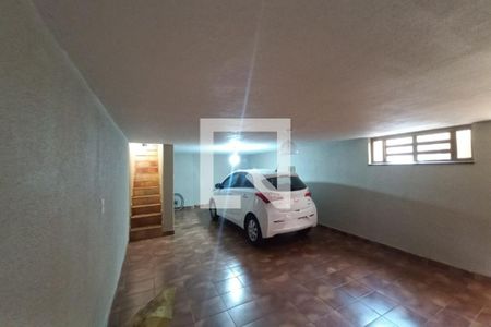 Casa à venda com 493m², 4 quartos e 2 vagas Casa à venda com 493m², 4 quartos e 2 vagasGaragem