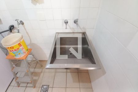 Casa à venda com 493m², 4 quartos e 2 vagas Casa à venda com 493m², 4 quartos e 2 vagasDetalhe da Lavanderia