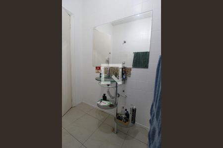 Casa à venda com 120m², 3 quartos e 4 vagasBanheiro Social