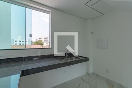 Apartamento à venda com 110m², 2 quartos e 2 vagasCozinha 