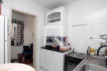 Apartamento para alugar com 71m², 2 quartos e sem vagaCozinha + Área de Serviço + Despensa