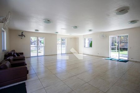 Apartamento para alugar com 43m², 2 quartos e 1 vagaÁrea comum - Salão de festas