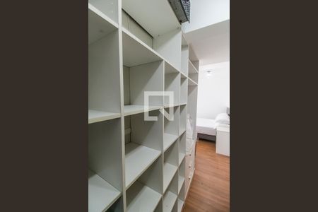 Apartamento para alugar com 76m², 1 quarto e 1 vagaCloset da suíte
