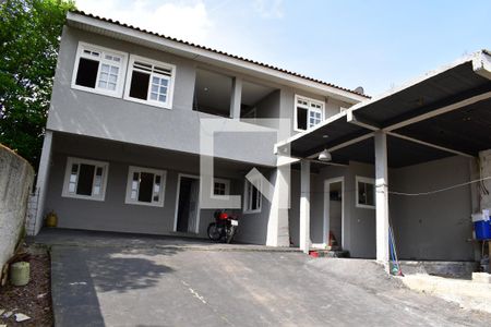 Casa para alugar com 150m², 3 quartos e 2 vagasFachada